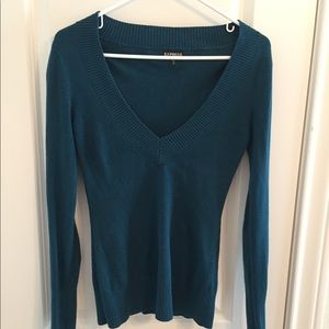 Dark green express sweater